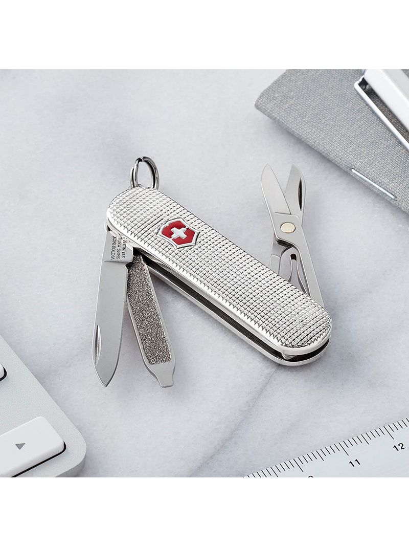 Victorinox-Swiss-Army-Knife-Classic-Alox-Unisex-4
