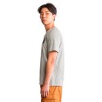 Timberland-Remera-Hombre-Kennebec-River-logo-A2C31052-Gris-Talla-L-3