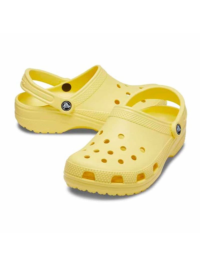 Crocs-Classic-Yellow---M3-W5-2
