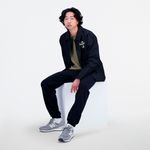 New-Balance-Essentials-Reimagined-Woven-Jacket-Hombre---L-4