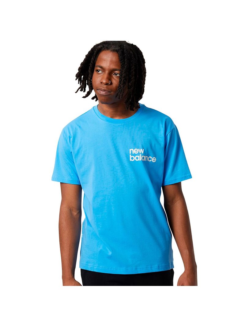 New-Balance-GrA¡fica-NB-Essentials-1-remera-mangas-corta-celeste---L-1