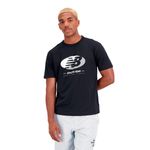 New-Balance-Remera-manga-corta-Essentials-Reimagined-Hombre---L-1