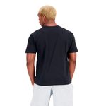 New-Balance-Remera-manga-corta-Essentials-Reimagined-Hombre---L-2