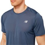 New Balance Remeras mangas cortas Accelerate Short Sleeve Hombre - S-4