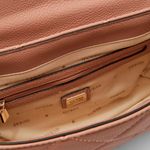 Guess-Bandoleras-Fantine-Convertible-Xbody-Flap-Mujer-5