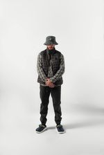 DBOVST22956BLK-1-min