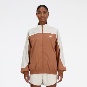 Campera New Balance Mujer Greatest Hit Woven Beige