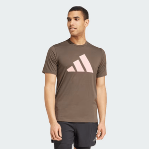 Remera Adidas Hombre Mc Tr-Es Fr Logo Marron