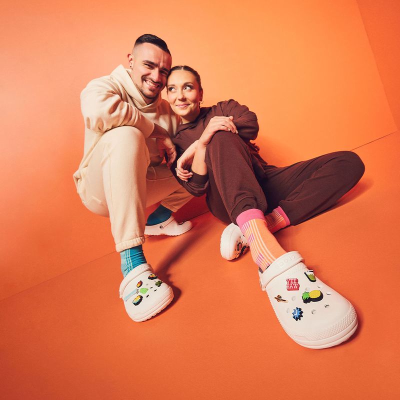 Crocs Classic Platform Clog Unisex - M10/W12- C20359110M-10M-M10/W12-5