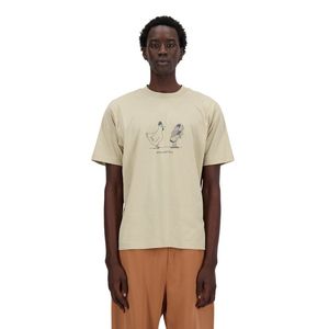 Remera New Balance Hombre NB Chicken Or Shoe Relaxed Tee Beige