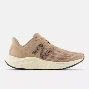 Champion New Balance Mujer Arishi Marron